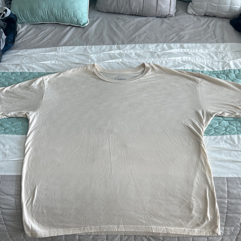 True Classic Cream T-Shirt